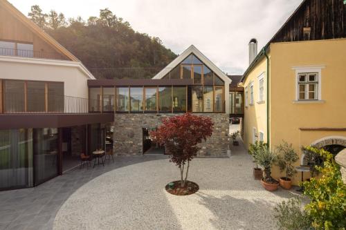 Weingut FJ Gritsch, https://ritzinger-architektur.at